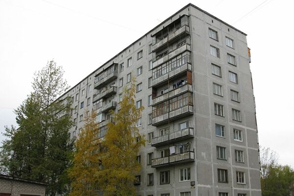 Балконы с выносом и крышей - фото 67